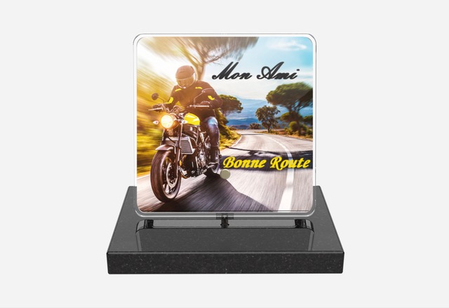 Plaque_Altuglas_11 Plaque_Altuglas_11